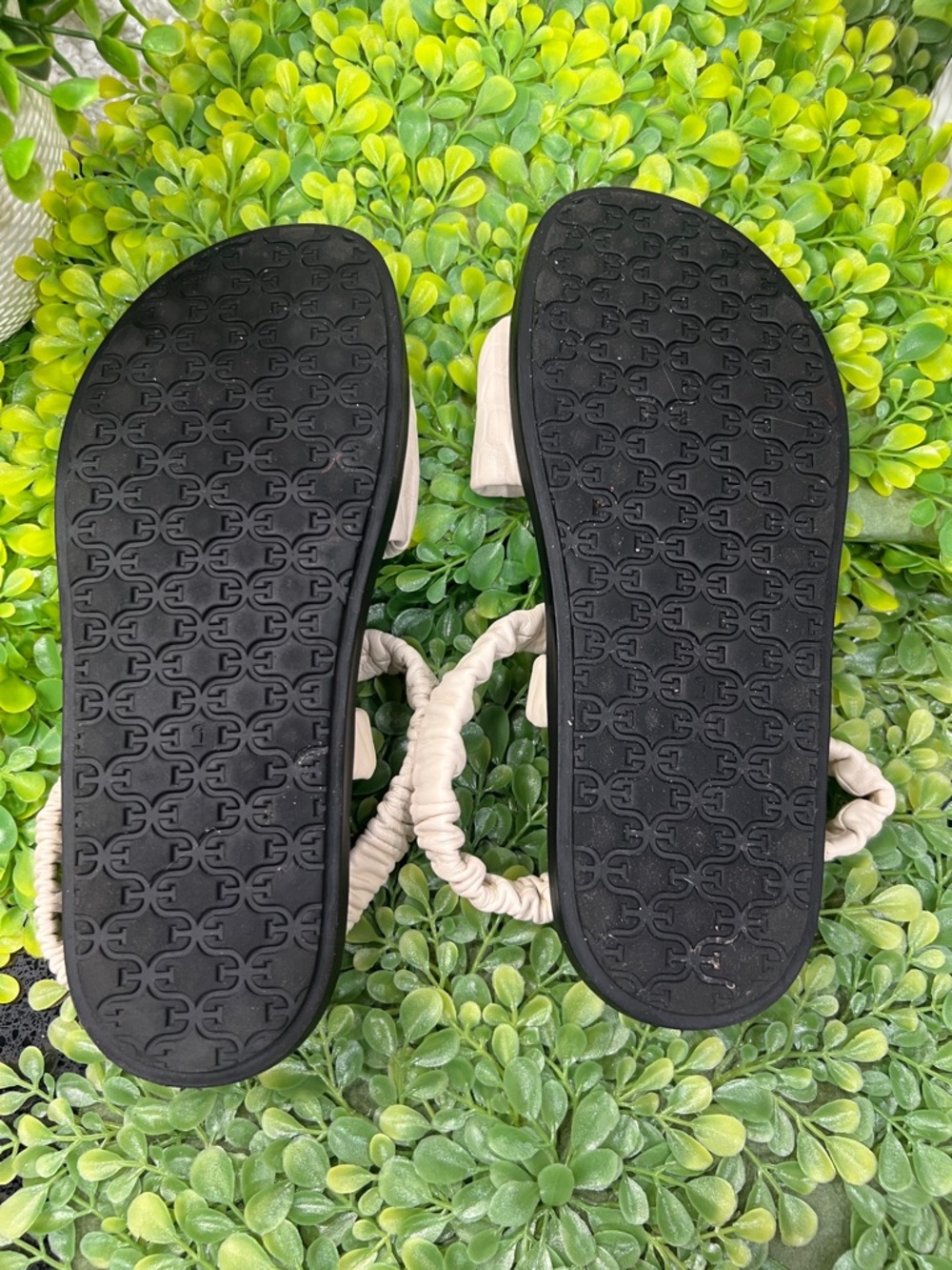 Sam Edelman Cream Ruched Slide Sandals - Picture 4 of 9